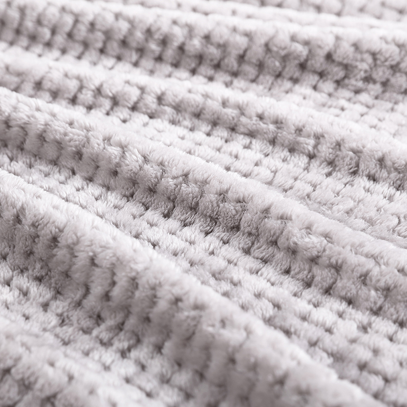 博洋宝贝  聚酯纤维格律四季毯A   BYTZ607A