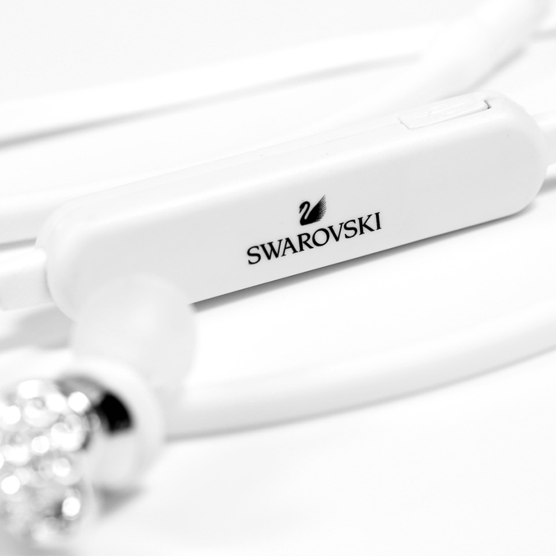 施华洛世奇（Swarovski） 心形水晶蓝牙运动耳机（颜色随机）