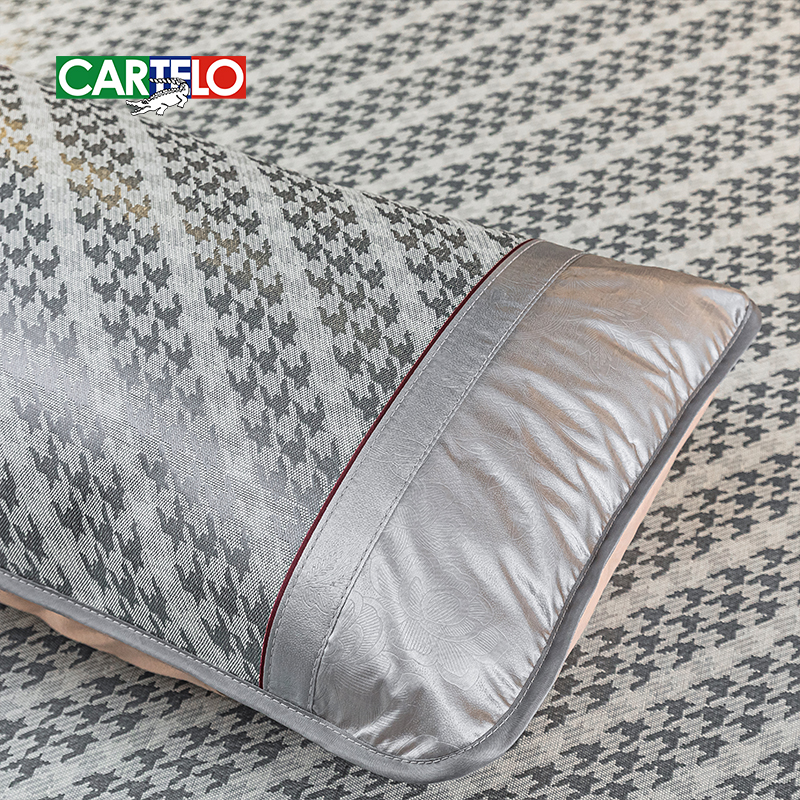 卡帝乐（CARTELO）鳄鱼 雅兰水洗冰丝席180X200cm CY-05L05