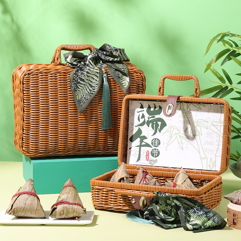 大麦城定制 创意藤编竹编篮子礼品盒中号