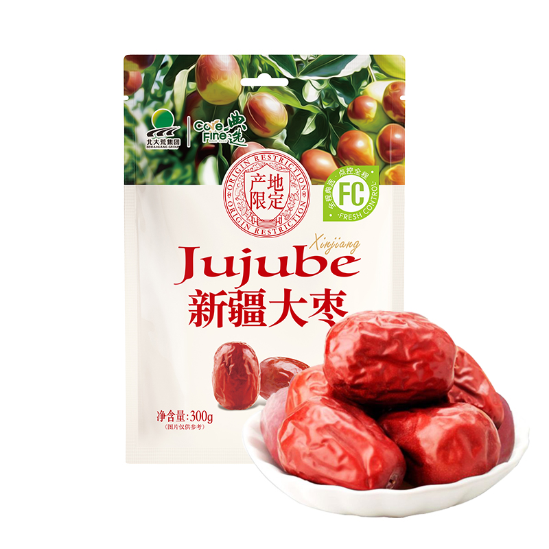 典选 欢聚坚果零食礼(1520g) B5